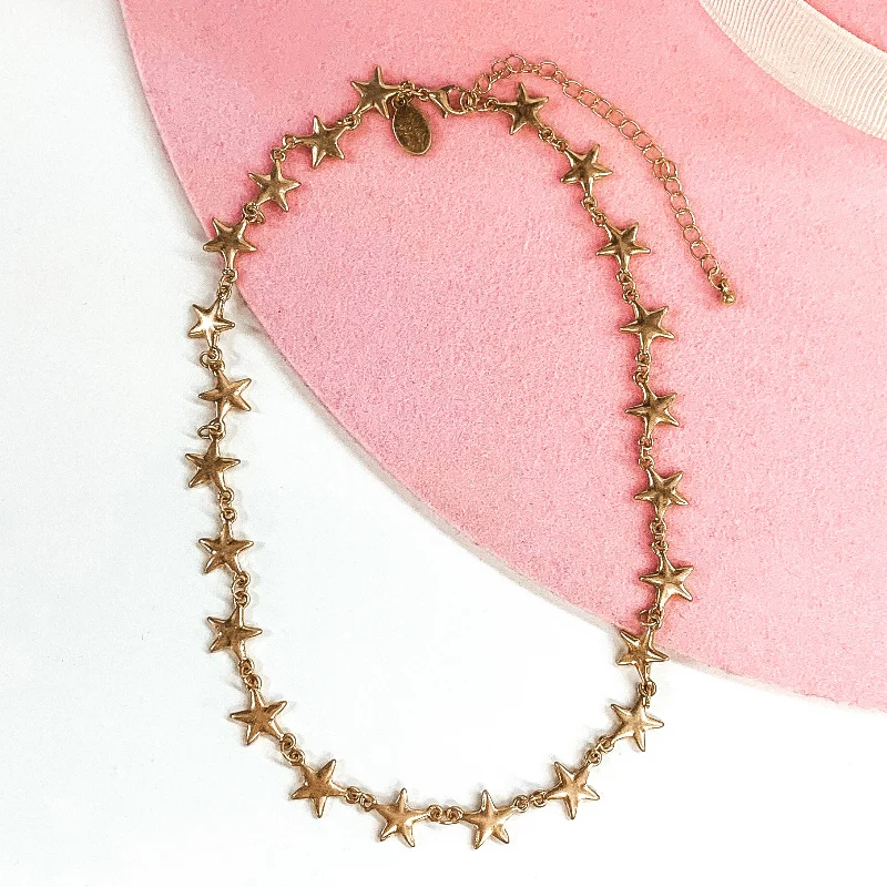 Star Linked Necklace in Gold