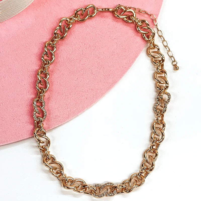 Big Attitude Chain Necklace in Gold