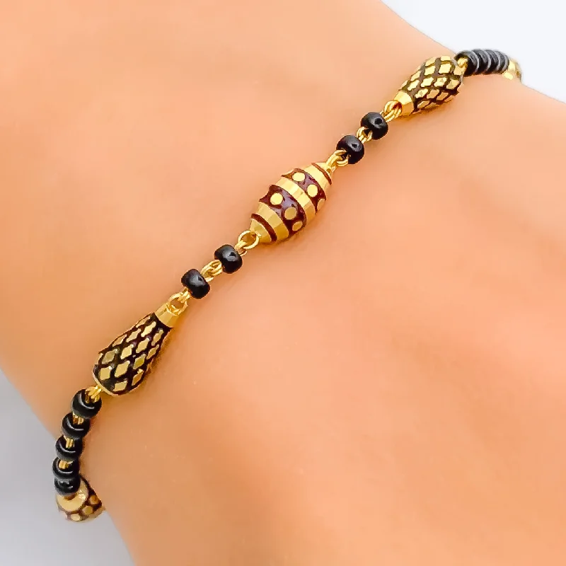 Attractive Smart 22k Gold Black Bead Bracelet